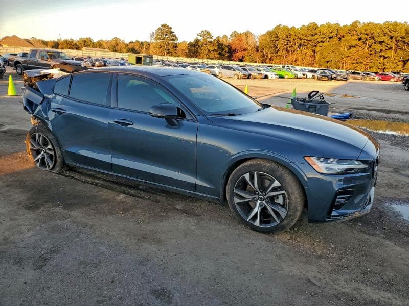 2025 VOLVO S60 PLUS 4