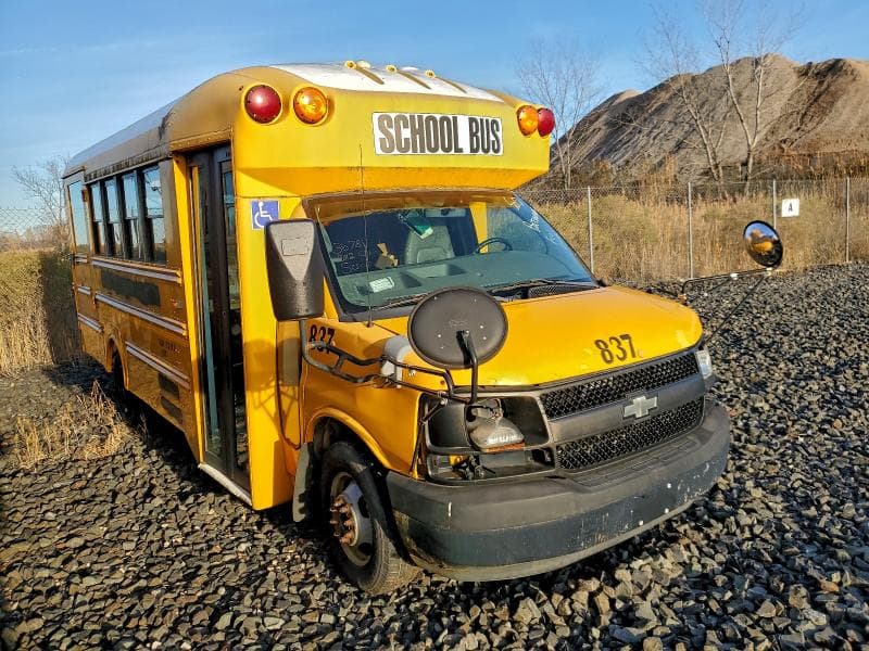 2011 CHEVROLET EXPRESS - 1