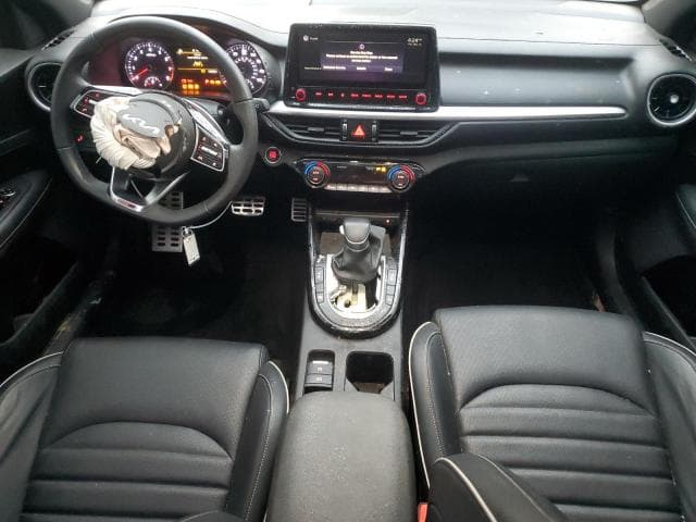 2022 KIA FORTE GT LINE 8
