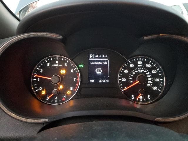 2017 KIA FORTE LX 9