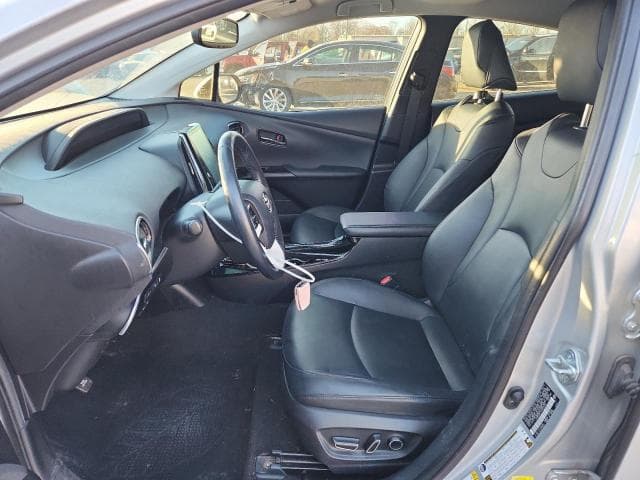 2017 TOYOTA PRIUS PRIME 7