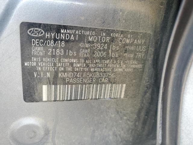 2019 HYUNDAI ELANTRA SE 13