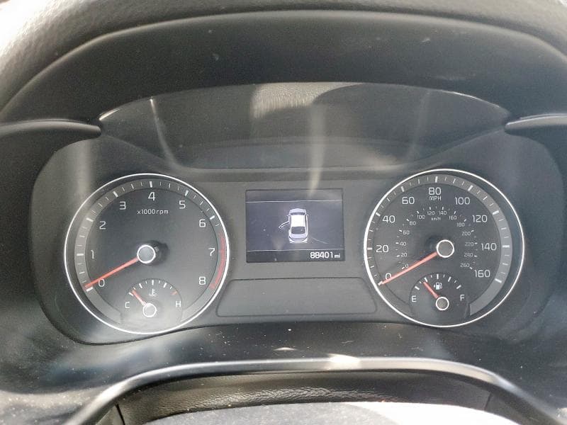 2019 KIA FORTE FE 9