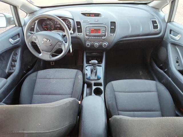 2017 KIA FORTE LX 8