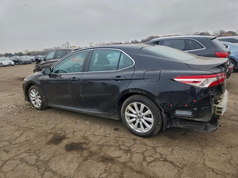 2020 TOYOTA CAMRY LE 2