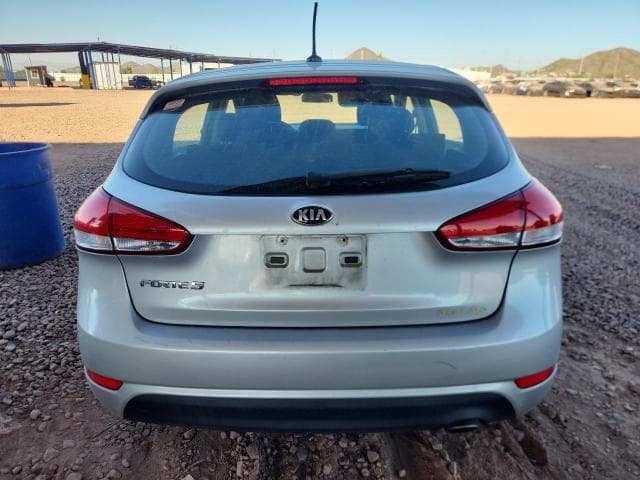 2017 KIA FORTE LX 6