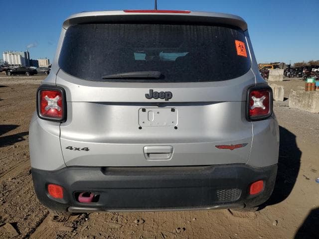 2018 JEEP RENEGADE TRAILHAWK 6