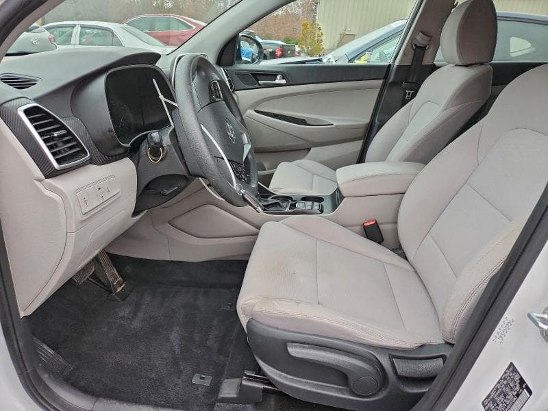 2019 HYUNDAI TUCSON SE 7