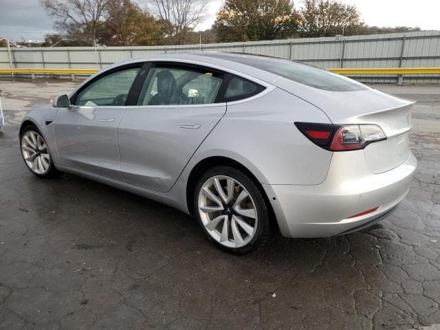 2018 TESLA MODEL 3 2