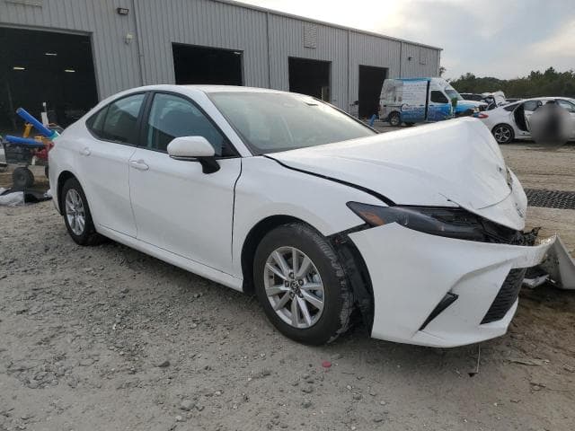 2025 TOYOTA CAMRY XSE 4