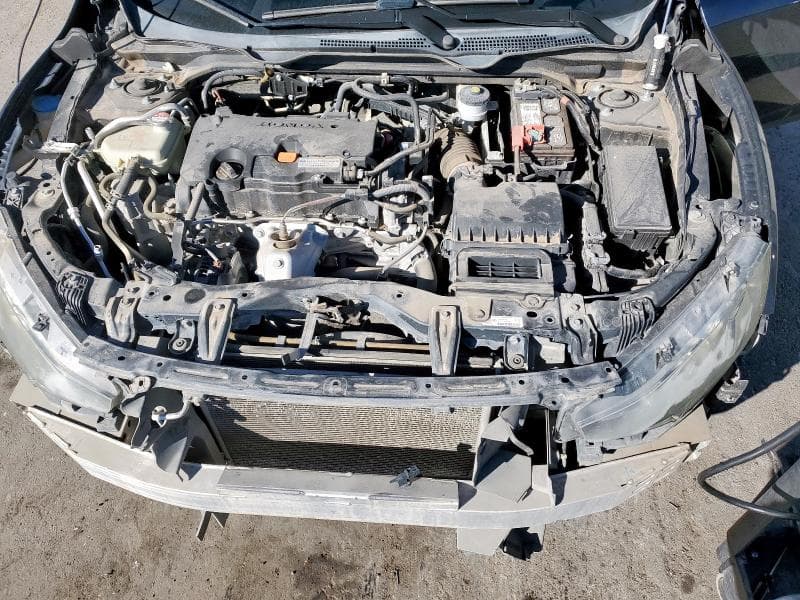 2018 HONDA CIVIC LX 11