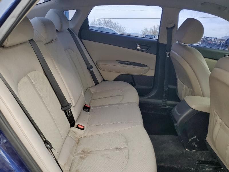 2018 KIA OPTIMA LX 10