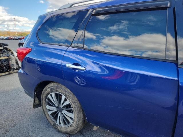 2017 NISSAN PATHFINDER S 11