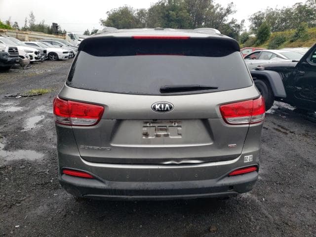 2017 KIA SORENTO LX 6