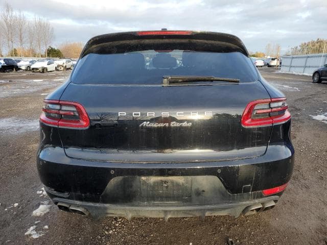 2017 PORSCHE MACAN TURBO 6