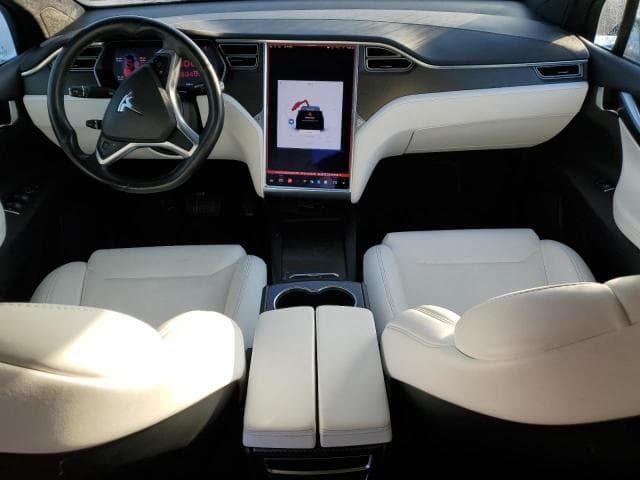 2018 TESLA MODEL X 8