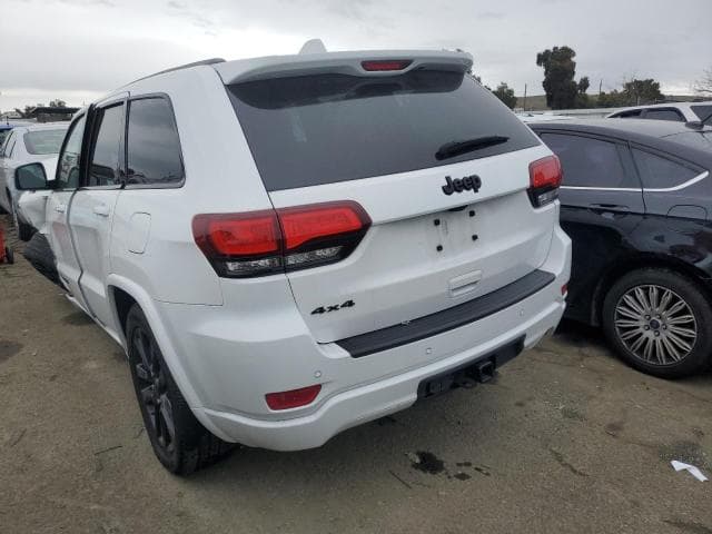 2020 JEEP GRAND CHEROKEE LAREDO 2