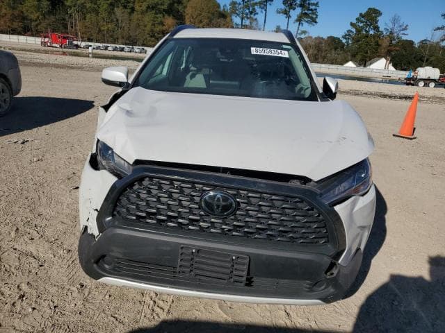 2022 TOYOTA COROLLA CROSS LE 5