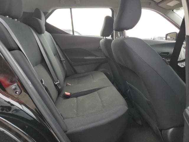 2024 NISSAN KICKS S 10