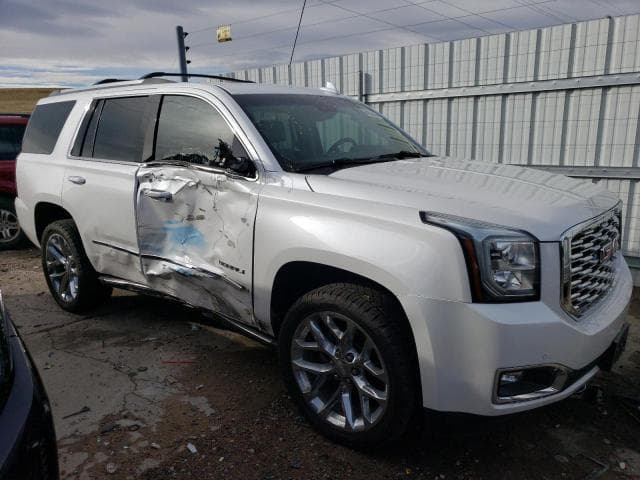 2018 GMC YUKON DENALI 4