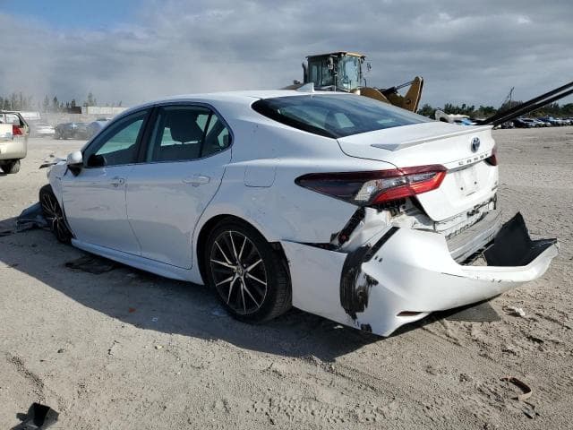 2021 TOYOTA CAMRY SE 2