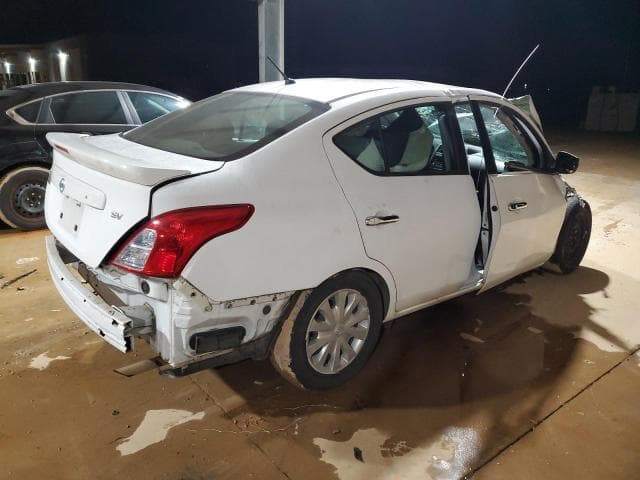 2017 NISSAN VERSA S 3