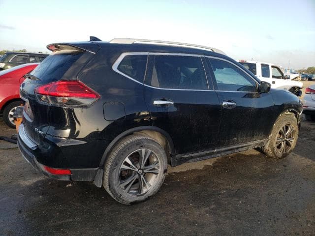 2017 NISSAN ROGUE SV 3