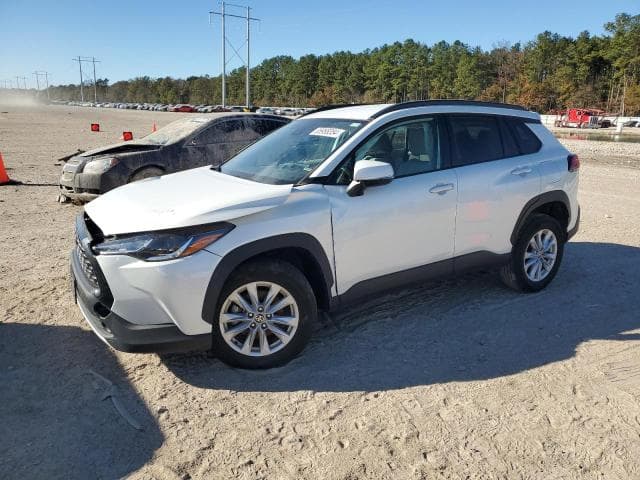 2022 TOYOTA COROLLA CROSS LE - 1