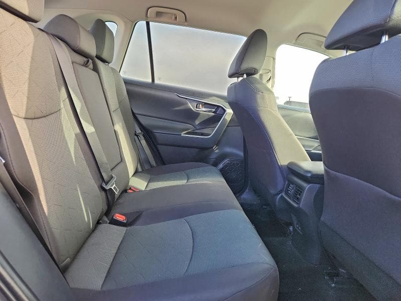 2024 TOYOTA RAV4 XLE 11