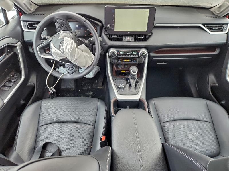 2024 TOYOTA RAV4 LIMITED 8