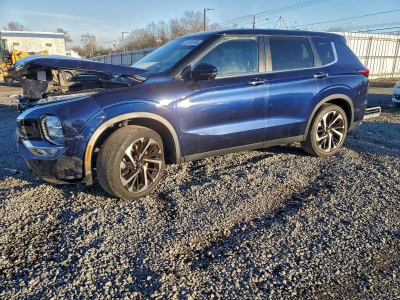 2022 MITSUBISHI OUTLANDER SE - 1