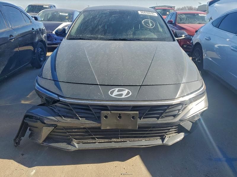 2025 HYUNDAI ELANTRA SEL SPORT 5