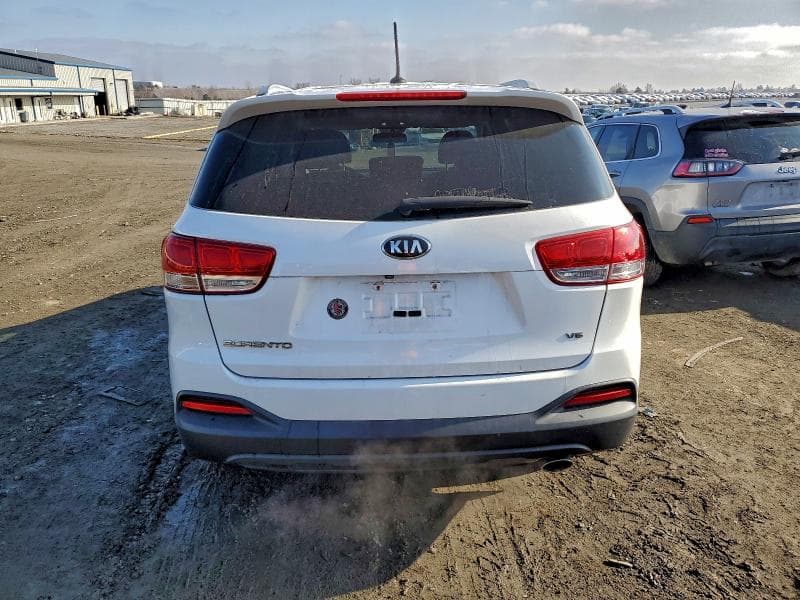 2018 KIA SORENTO LX 6