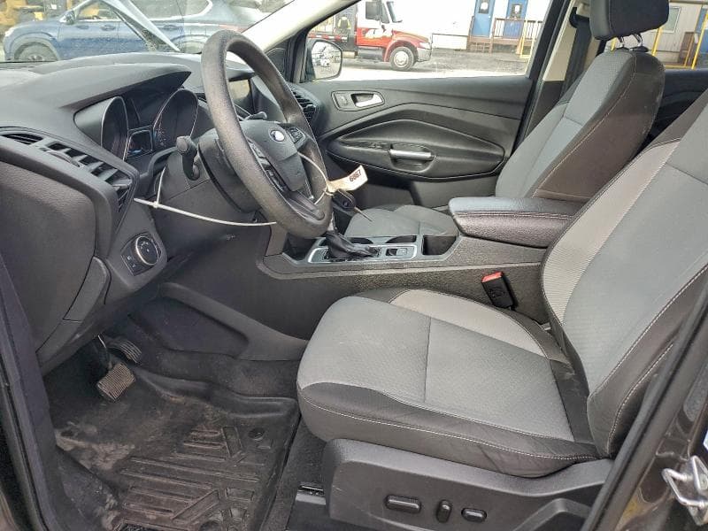 2017 FORD ESCAPE SE 7