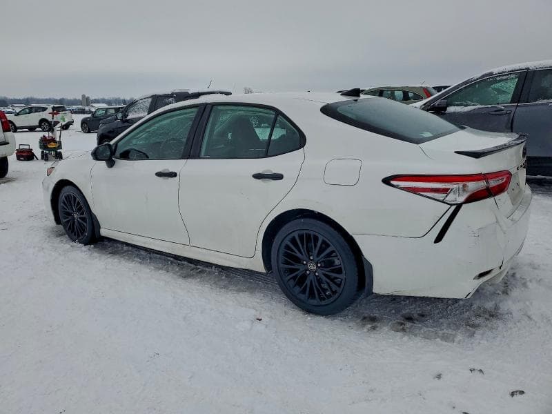 2020 TOYOTA CAMRY SE NIGHTSHADE 2