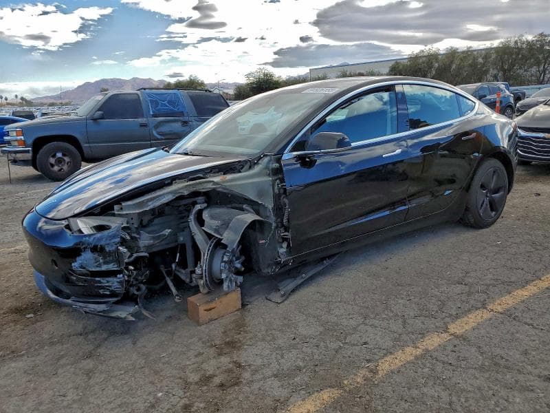 2020 TESLA MODEL 3 - 1
