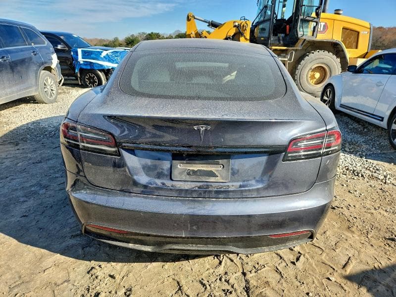 2022 TESLA MODEL S 6
