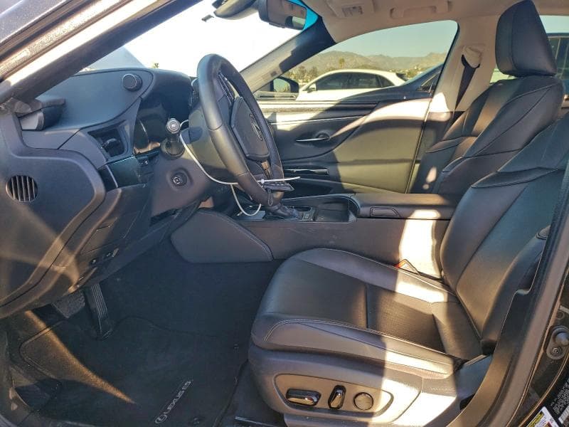 2024 LEXUS ES300H 7