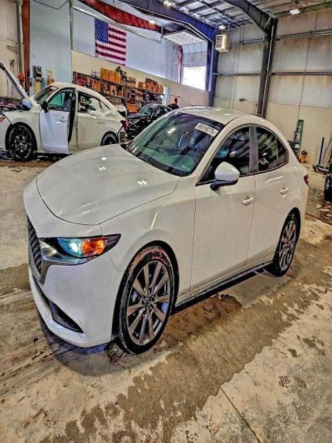 2021 MAZDA 3 SELECT - 1