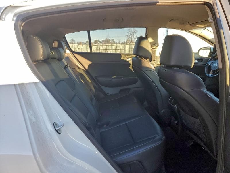 2017 KIA SPORTAGE EX 11
