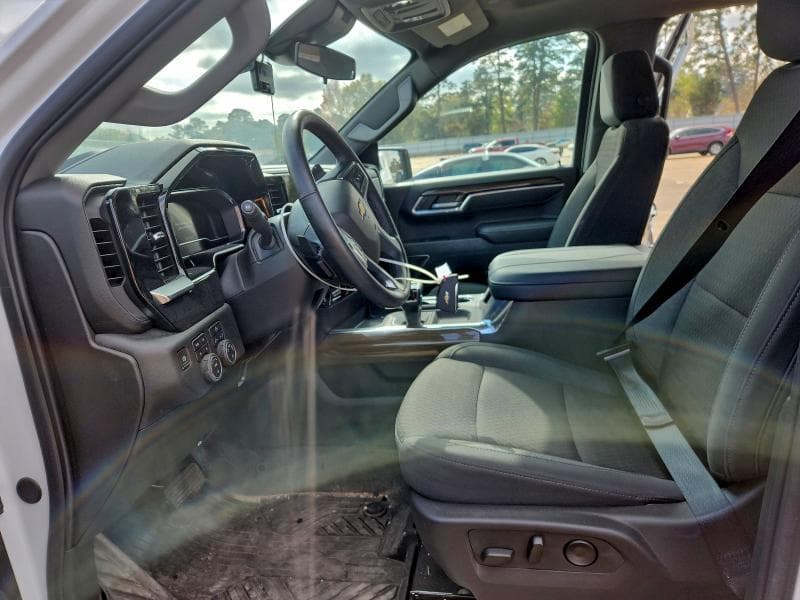 2025 CHEVROLET SILVERADO K1500 LT 7