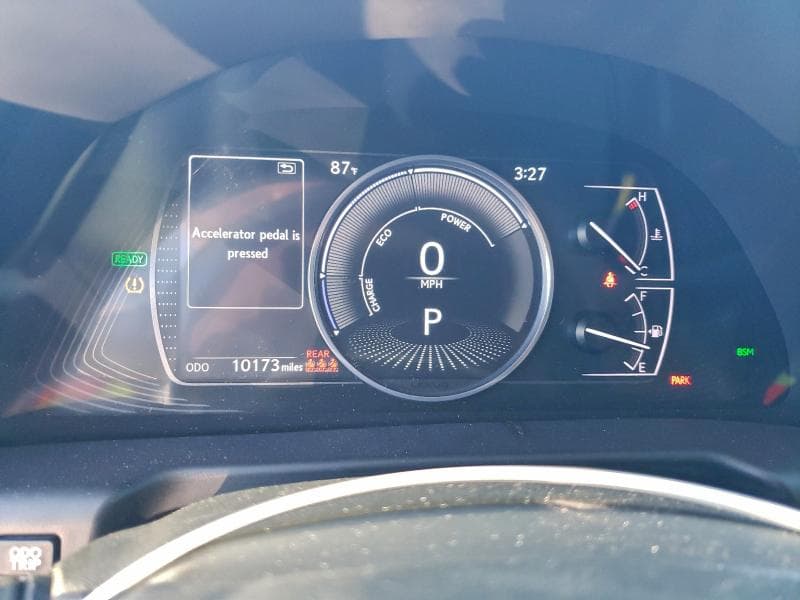 2024 LEXUS ES300H 9