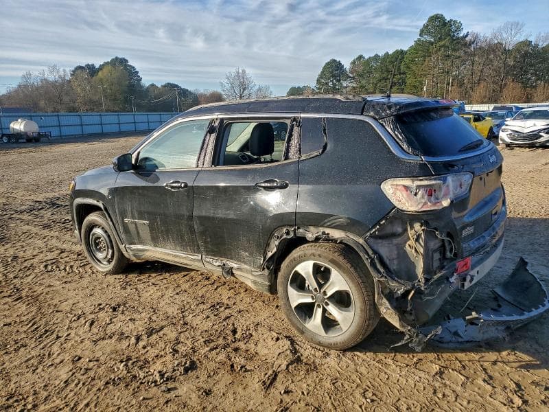 2018 JEEP COMPASS LATITUDE 2