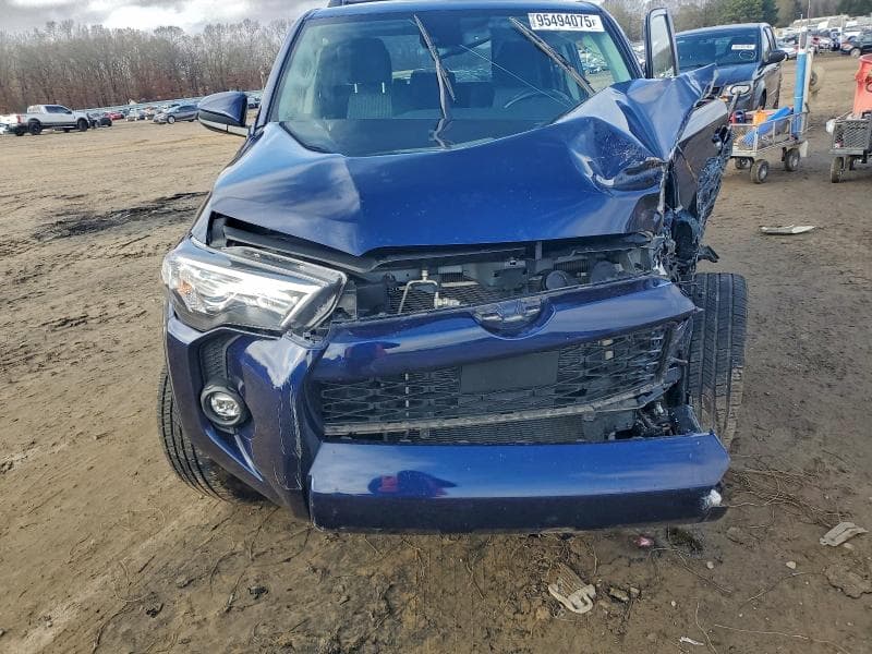 2024 TOYOTA 4RUNNER SR5/SR5 PREMIUM 12