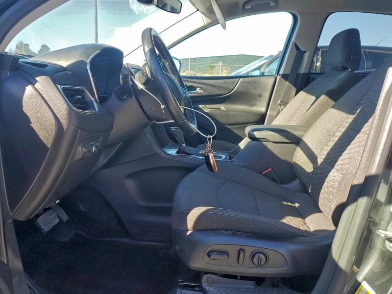 2021 CHEVROLET EQUINOX LT 7