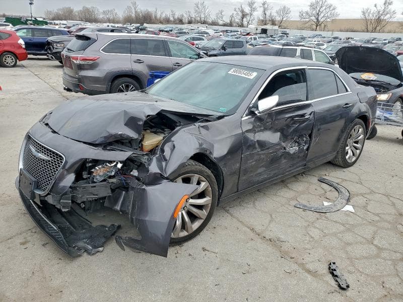2018 CHRYSLER 300 TOURING - 1