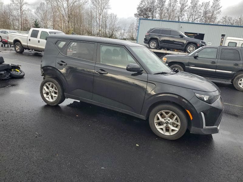 2023 KIA SOUL 4