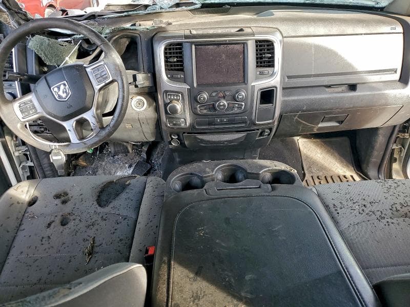 2023 RAM 1500 CLASSIC SLT 8