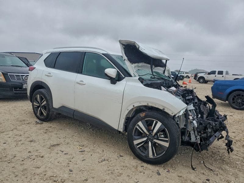 2024 NISSAN ROGUE SL 4