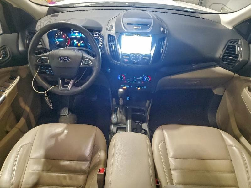 2017 FORD ESCAPE TITANIUM 8